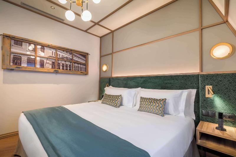 Canfranc Estacion Royal Hideaway Hotel Exterior photo